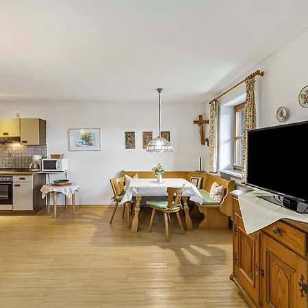 Kauderer - 1 Apartment *